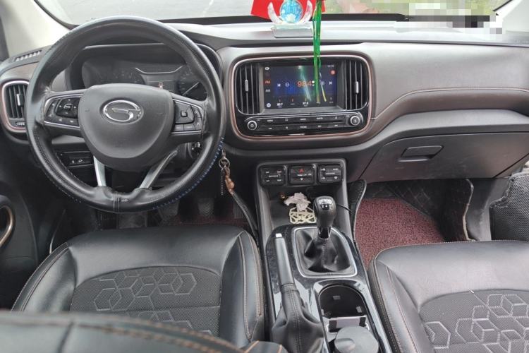 Used GAC Trumpchi GS3 2017 150N Manual Elite Edition Center Console