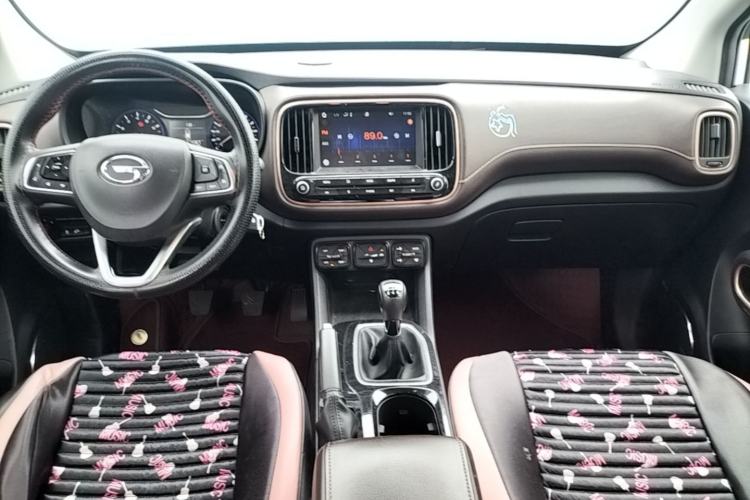 Used GAC Trumpchi GS3 2017 150N Manual Elite Edition Center Console