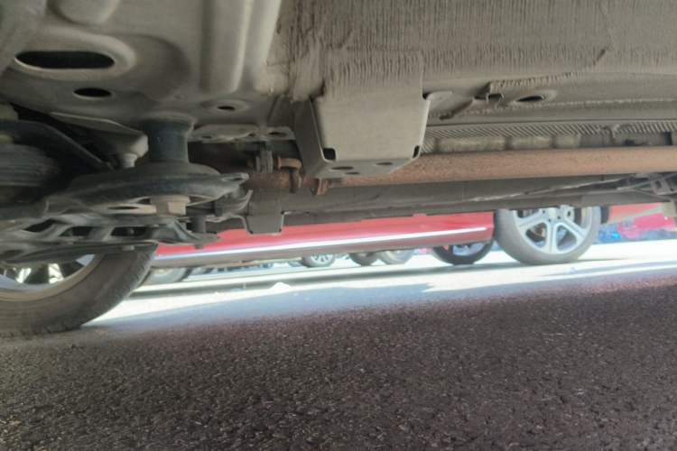 Used GAC Trumpchi GS3 2017 150N Automatic Elite Edition Chassis Front Left