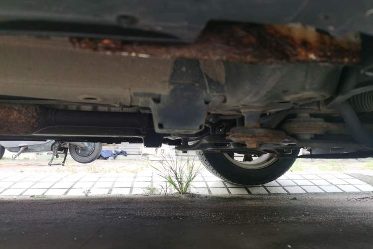 Used GAC Trumpchi GS3 2017 200T Automatic Elite Edition Chassis Front Right