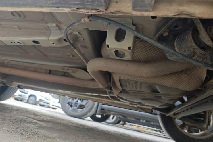 Used GAC Trumpchi GS3 2017 150N Automatic Elite Edition Chassis Rear Left