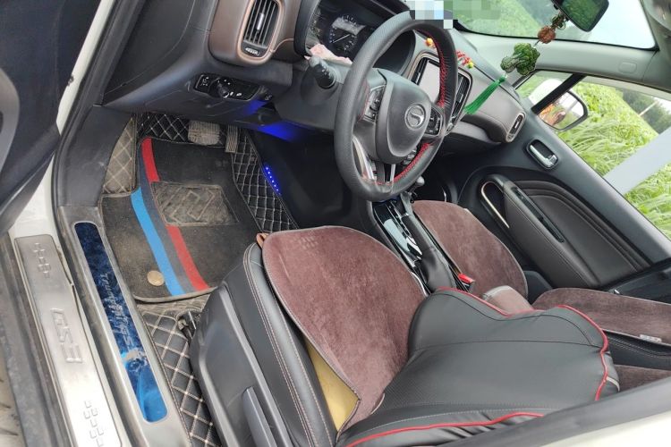 Used GAC Trumpchi GS3 2017 150N Automatic Elite Edition Driver Seat