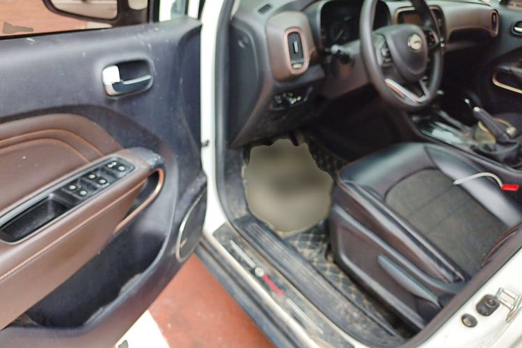 Used GAC Trumpchi GS3 2017 200T Automatic Elite Edition Driver Seat