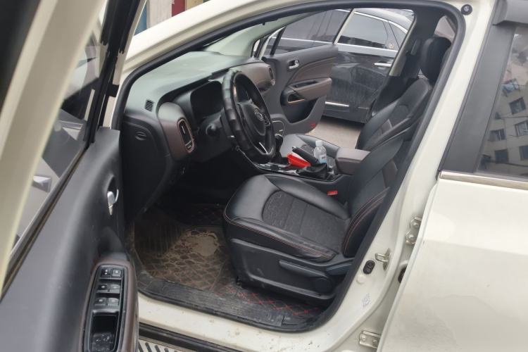 Used GAC Trumpchi GS3 2017 150N Manual Elite Edition Driver Seat