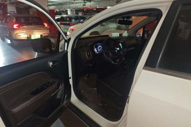 Used GAC Trumpchi GS3 2017 150N Manual Elite Edition Driver Seat