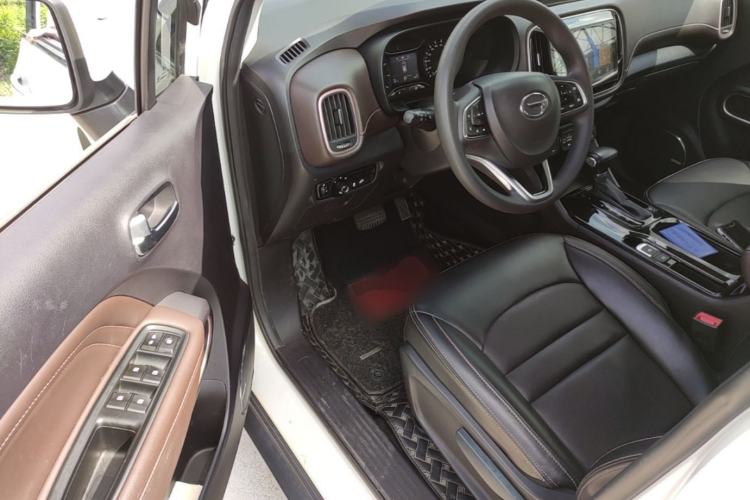 Used GAC Trumpchi GS3 2017 200T Automatic Luxury Edition Driver Seat