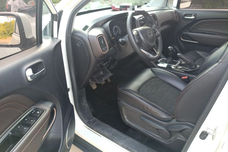 Used GAC Trumpchi GS3 2017 150N Manual Elite Edition Driver Seat