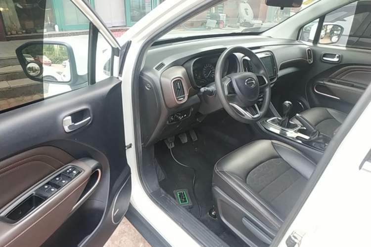 Used GAC Trumpchi GS3 2017 150N Manual Comfort Edition Driver Seat