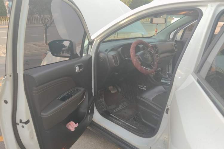 Used GAC Trumpchi GS3 2017 150N Automatic Elite Edition Driver Seat