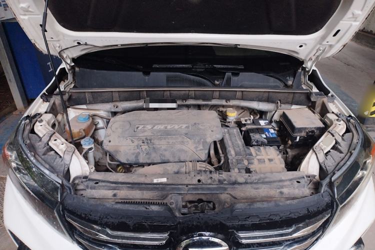 Used GAC Trumpchi GS3 2017 150N Manual Elite Edition Engine Bay