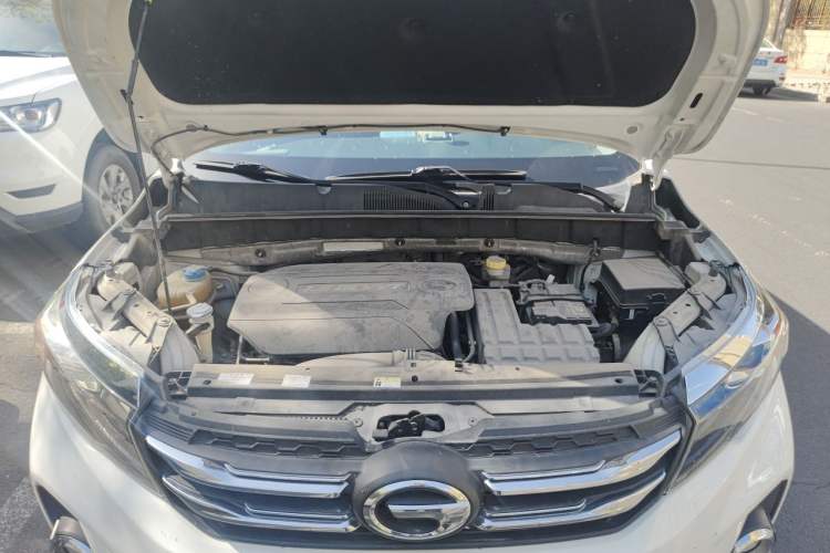 Used GAC Trumpchi GS3 2017 150N Automatic Elite Edition Engine Bay