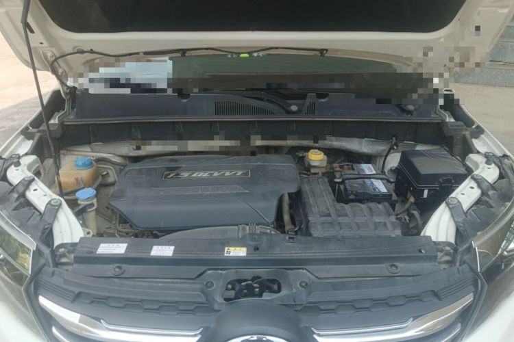 Used GAC Trumpchi GS3 2017 150N Manual Elite Edition Engine Bay
