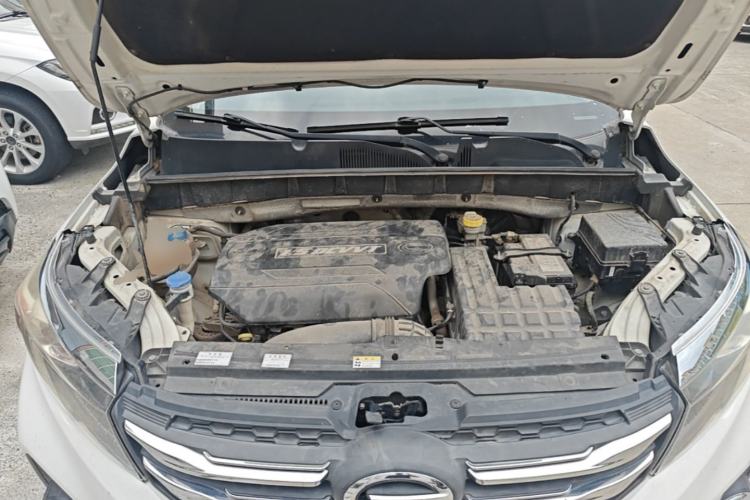 Used GAC Trumpchi GS3 2017 150N Automatic Elite Edition Engine Bay