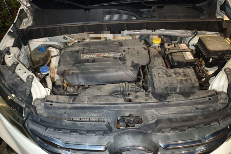 Used GAC Trumpchi GS3 2017 200T Automatic Elite Edition Engine Bay