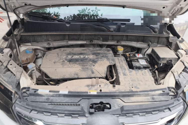 Used GAC Trumpchi GS3 2017 150N Manual Elite Edition Engine Bay