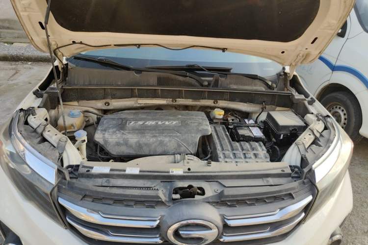 Used GAC Trumpchi GS3 2017 150N Automatic Elite Edition Engine Bay