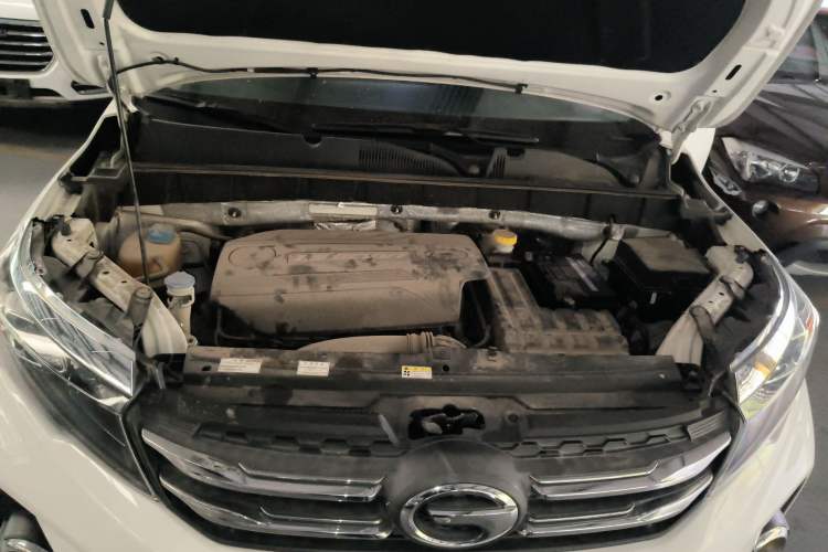 Used GAC Trumpchi GS3 2017 150N Automatic Elite Edition Engine Bay