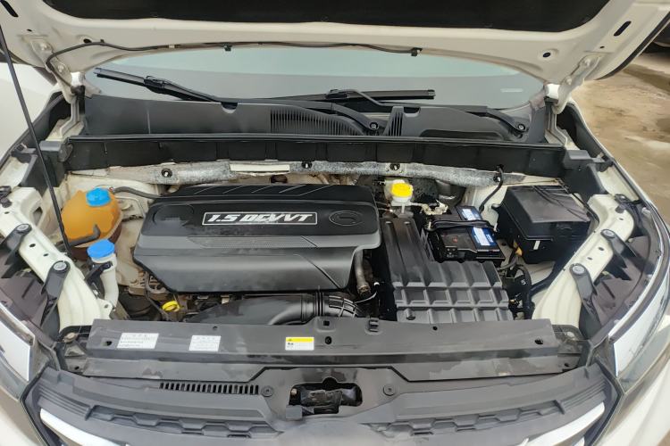 Used GAC Trumpchi GS3 2017 150N Automatic Elite Edition Engine Bay