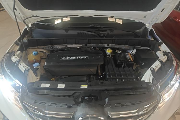 Used GAC Trumpchi GS3 2017 150N Automatic Elite Edition Engine Bay