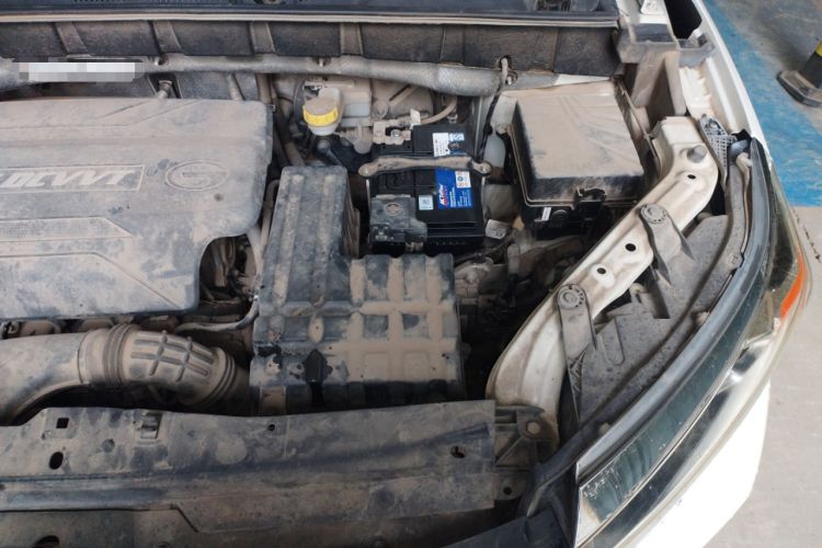 Used GAC Trumpchi GS3 2017 150N Manual Elite Edition Engine Bay Left