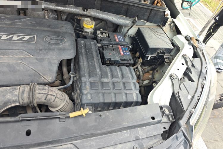 Used GAC Trumpchi GS3 2017 150N Automatic Elite Edition Engine Bay Left