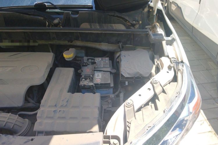 Used GAC Trumpchi GS3 2017 150N Manual Elite Edition Engine Bay Left