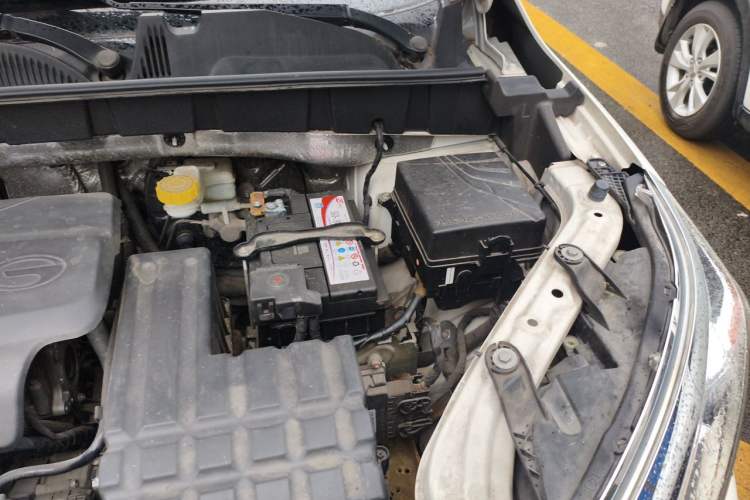 Used GAC Trumpchi GS3 2017 150N Automatic Elite Edition Engine Bay Left