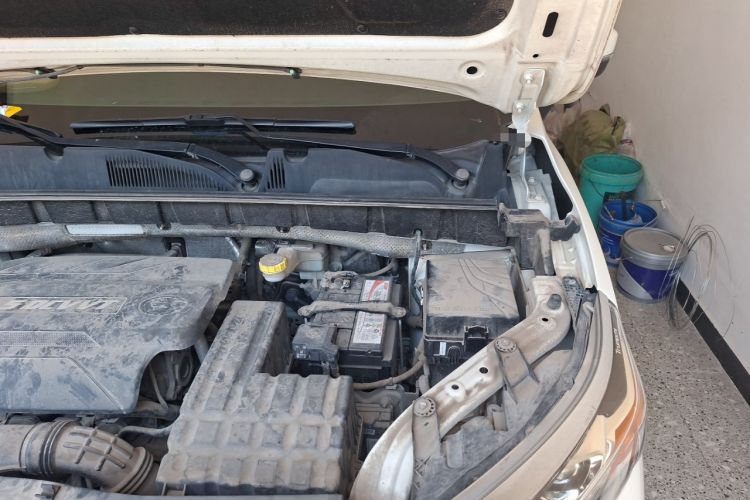 Used GAC Trumpchi GS3 2017 150N Manual Elite Edition Engine Bay Left