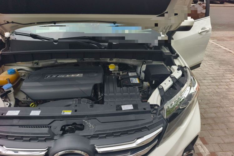 Used GAC Trumpchi GS3 2017 150N Automatic Elite Edition Engine Bay Left