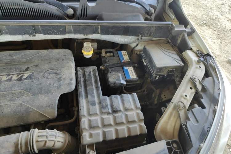 Used GAC Trumpchi GS3 2017 150N Manual Elite Edition Engine Bay Left