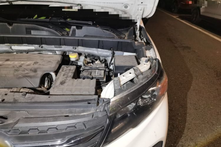 Used GAC Trumpchi GS3 2017 150N Manual Elite Edition Engine Bay Left