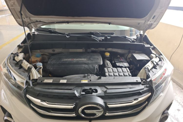 Used GAC Trumpchi GS3 2017 200T Automatic Luxury Edition Engine Bay