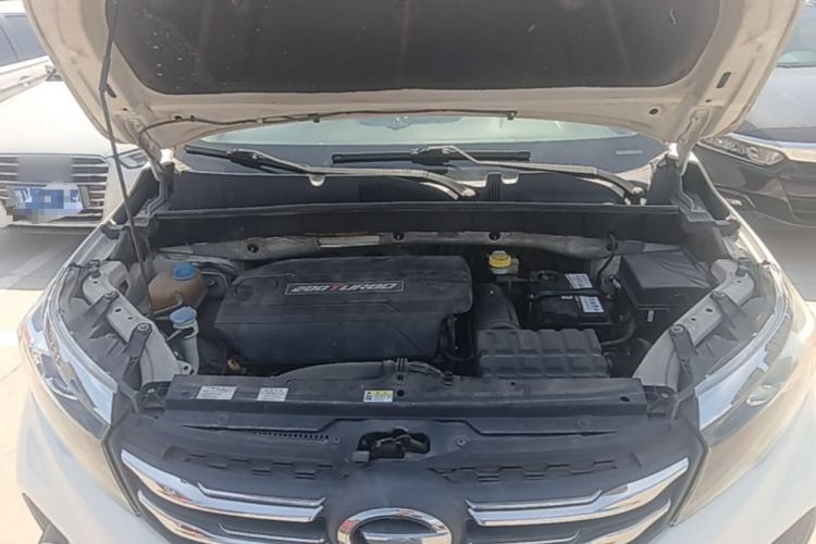 Used GAC Trumpchi GS3 2017 200T Automatic Elite Edition Engine Bay