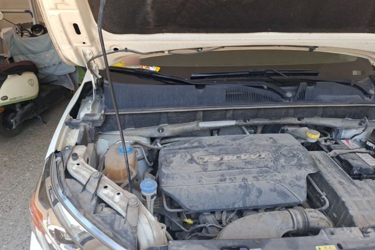 Used GAC Trumpchi GS3 2017 150N Manual Elite Edition Engine Bay Right