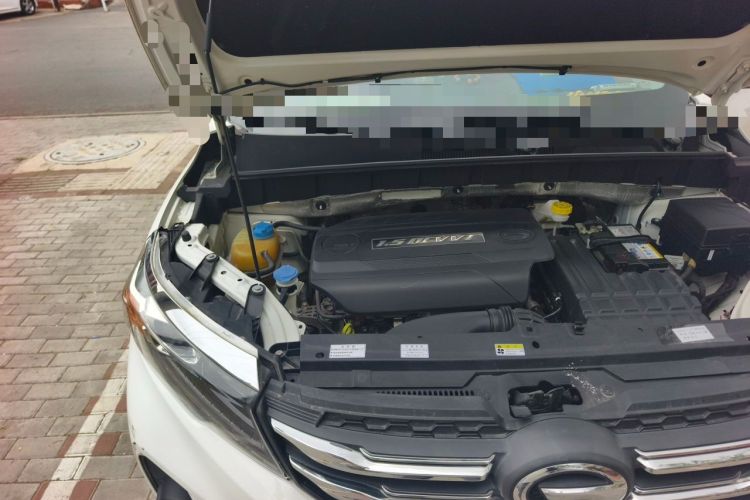 Used GAC Trumpchi GS3 2017 150N Automatic Elite Edition Engine Bay Right