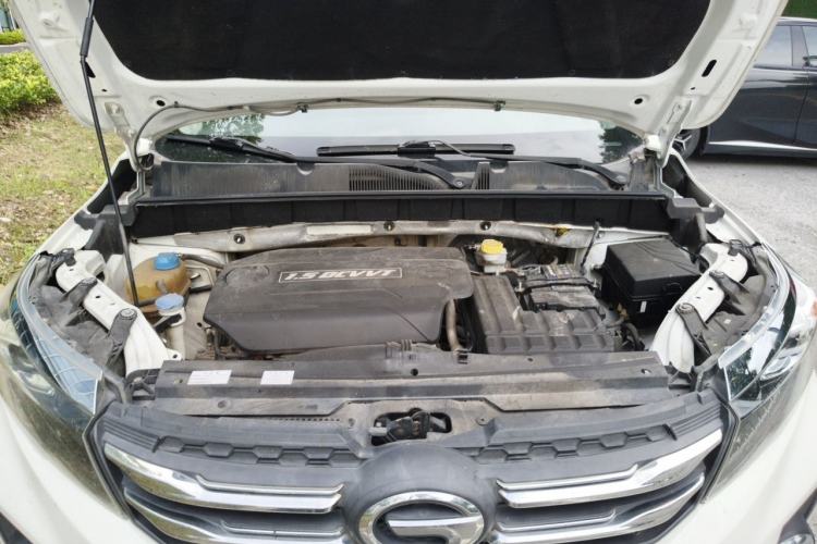 Used GAC Trumpchi GS3 2017 150N Manual Elite Edition Engine Bay