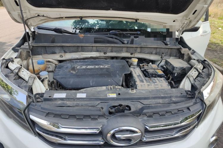 Used GAC Trumpchi GS3 2017 150N Automatic Elite Edition Engine Bay