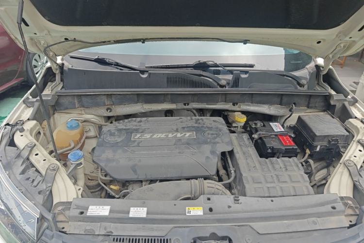Used GAC Trumpchi GS3 2017 150N Automatic Elite Edition Engine Bay