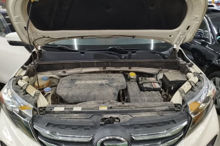 Used GAC Trumpchi GS3 2017 150N Automatic Elite Edition Engine Bay