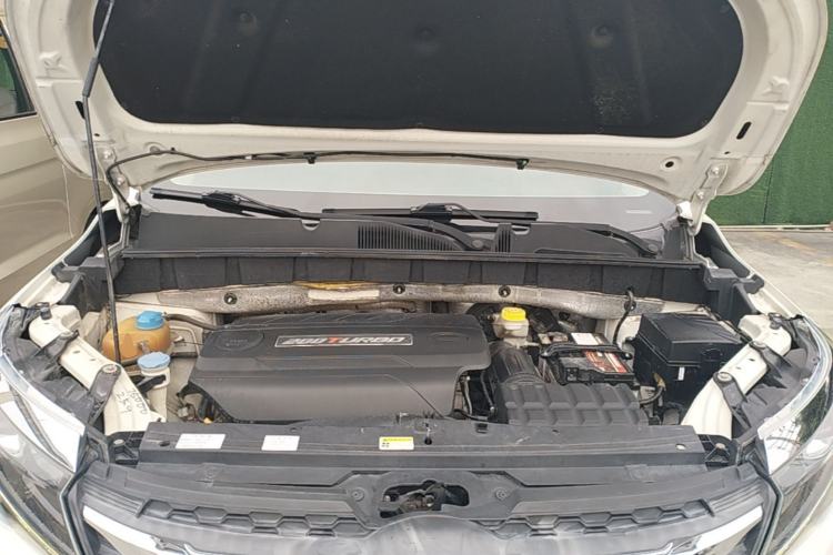 Used GAC Trumpchi GS3 2017 200T Automatic Elite Edition Engine Bay