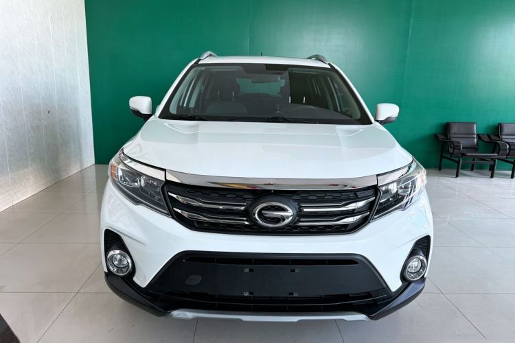 Used GAC Trumpchi GS3 2017 150N Automatic Elite Edition Exterior 1