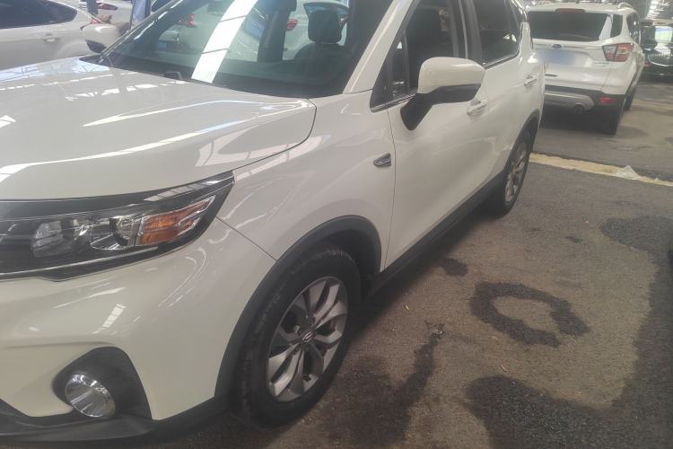 Used GAC Trumpchi GS3 2017 150N Automatic Elite Edition Exterior 3