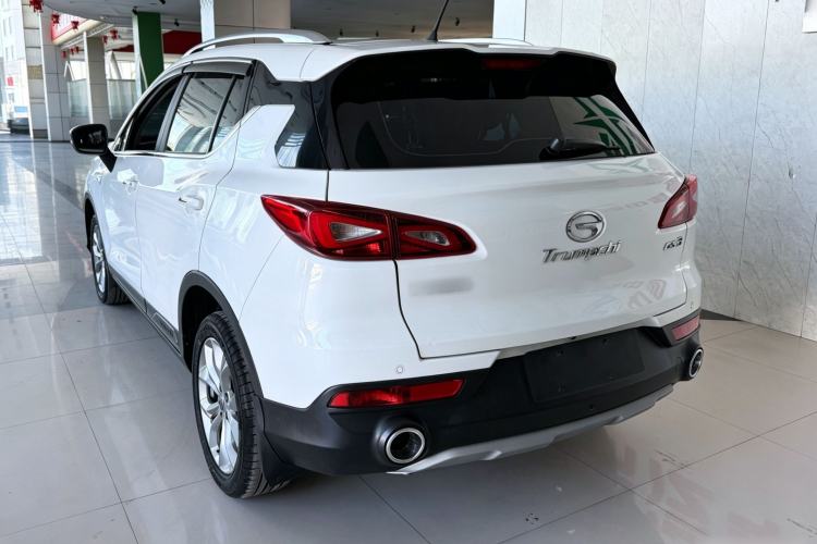 Used GAC Trumpchi GS3 2017 150N Automatic Elite Edition Exterior 3