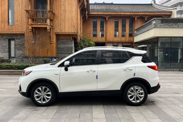 Used GAC Trumpchi GS3 2017 150N Manual Elite Edition Exterior 3