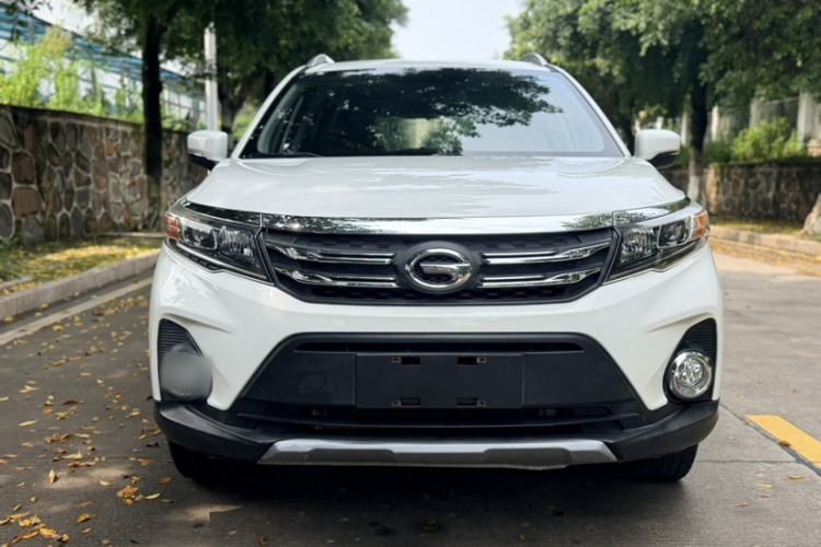 Used GAC Trumpchi GS3 2017 150N Automatic Elite Edition Exterior 3