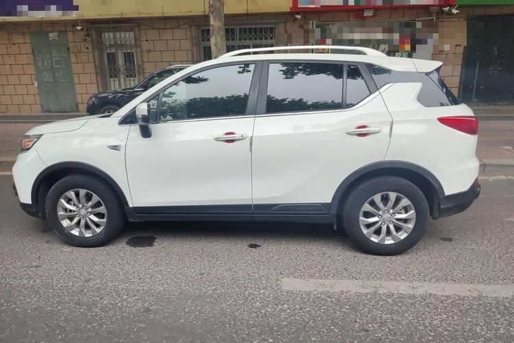 Used GAC Trumpchi GS3 2017 150N Manual Comfort Edition Exterior 4
