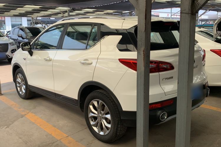 Used GAC Trumpchi GS3 2017 150N Automatic Elite Edition Exterior 4