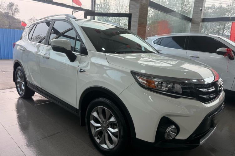 Used GAC Trumpchi GS3 2017 150N Manual Elite Edition Exterior 4