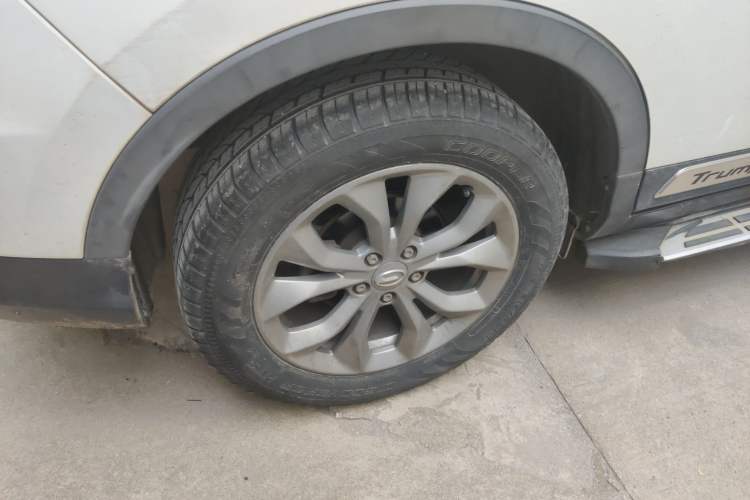 Used GAC Trumpchi GS3 2017 150N Automatic Elite Edition Exterior 5