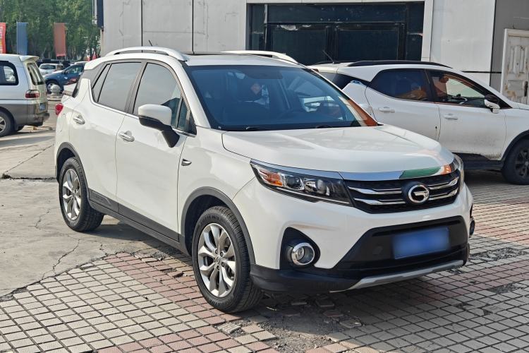Used GAC Trumpchi GS3 2017 150N Automatic Elite Edition Exterior 5